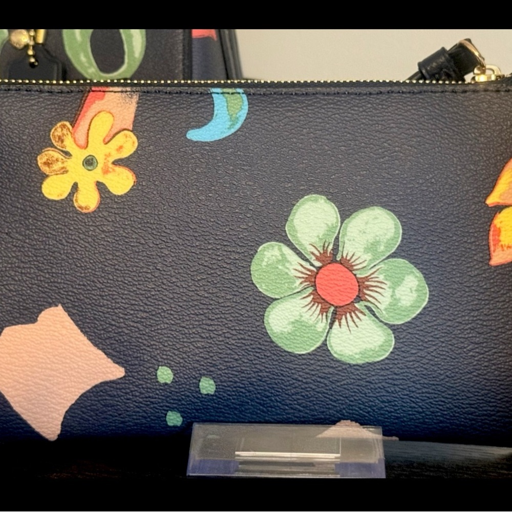 Coach Rowan Satchel Dreamy Land Floral Midnight Multi & Matching Wristlet EUC π - Picture 4 of 13